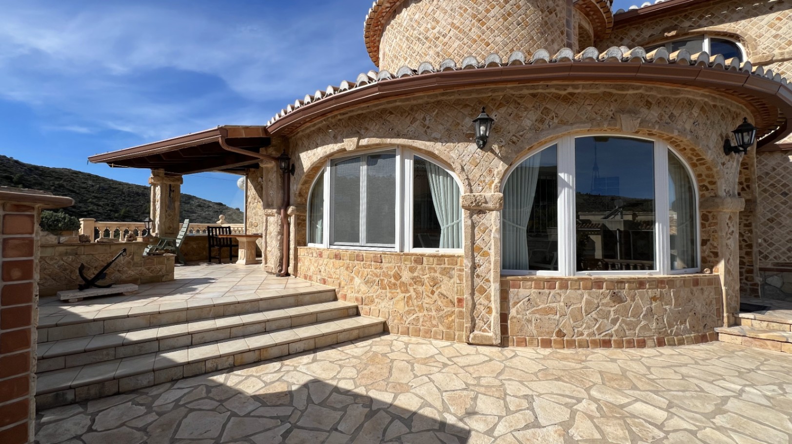 Superb Villa in Pedreguer